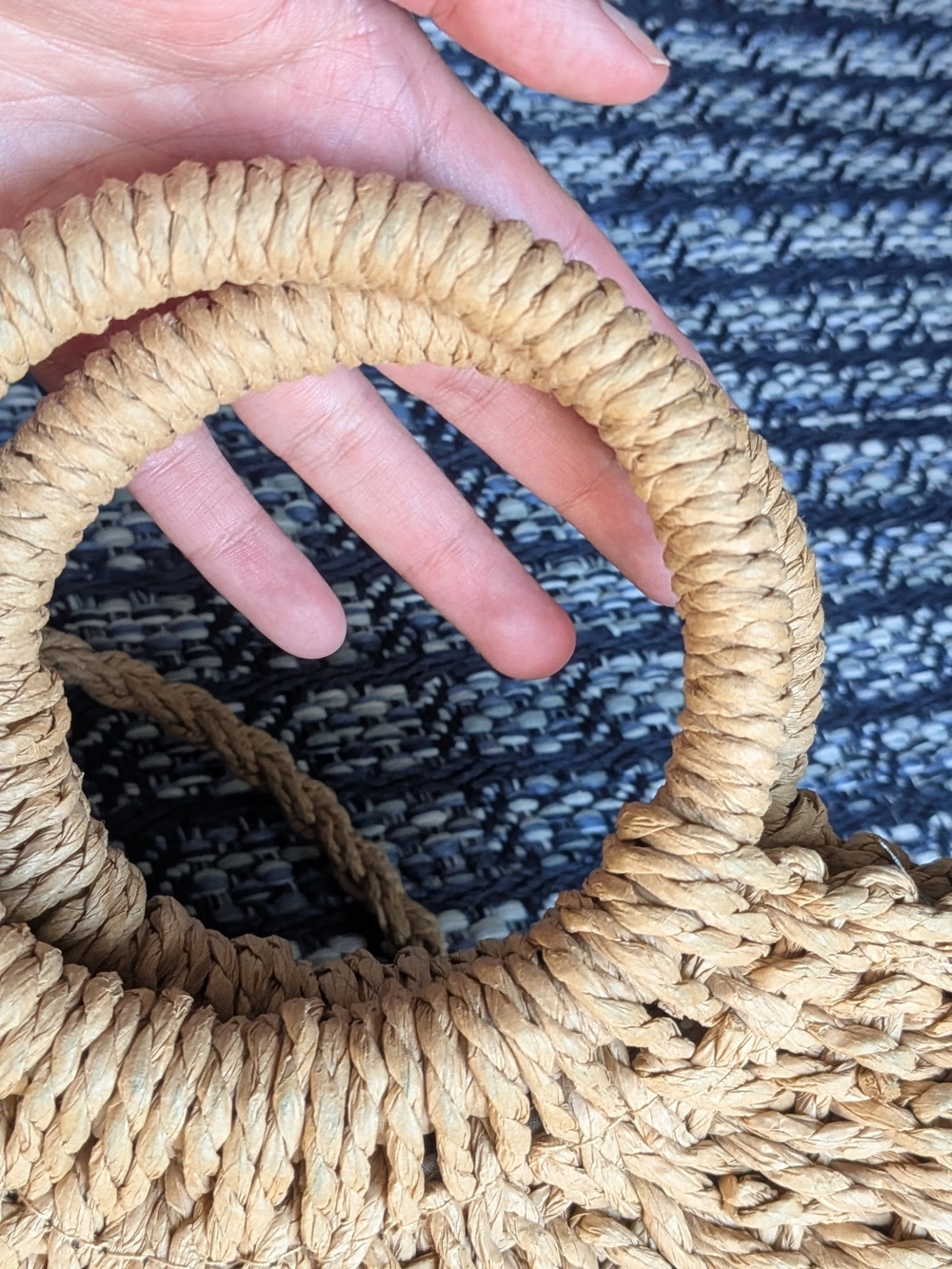 Small Raffia Bag with Round Handles - Picture 4 of 7